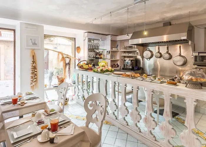 Bed & Breakfast Charme Il Dito E La Luna 2*